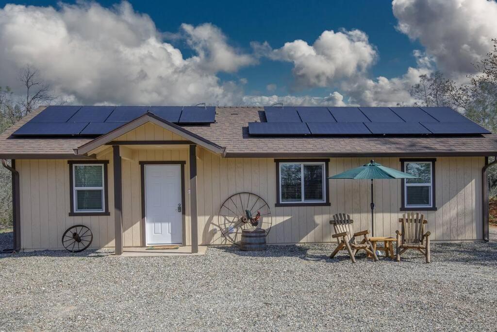 Cozy Cub Cabin, Brand New Home Near Yosemite Марипоса Екстериор снимка