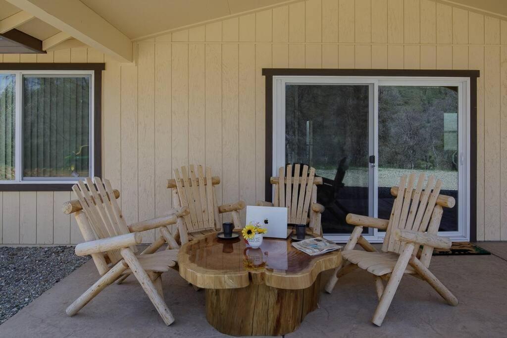 Cozy Cub Cabin, Brand New Home Near Yosemite Марипоса Екстериор снимка